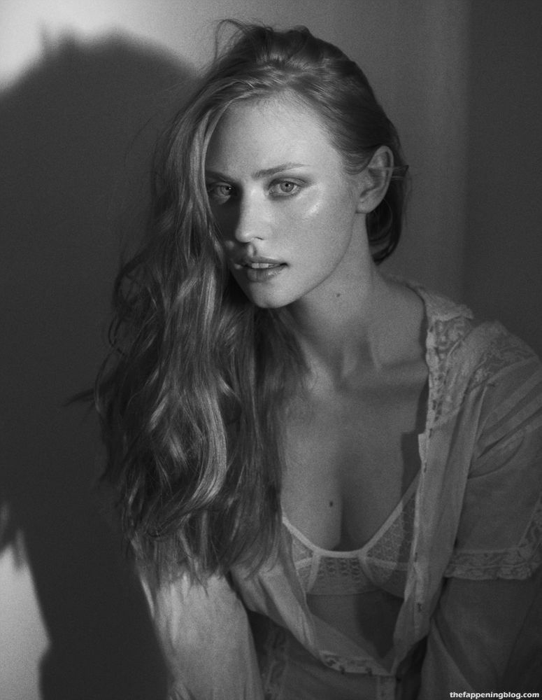 Deborah Ann Woll Possible Nude LEAKED &amp; Sexy Compilation (152 Photos &amp; Video Sex Scenes)