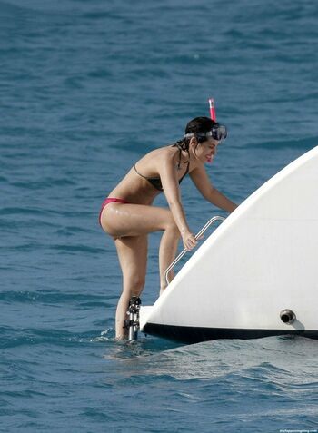 Katie Melua / katiemeluaofficial Nude Leaks Photo 11