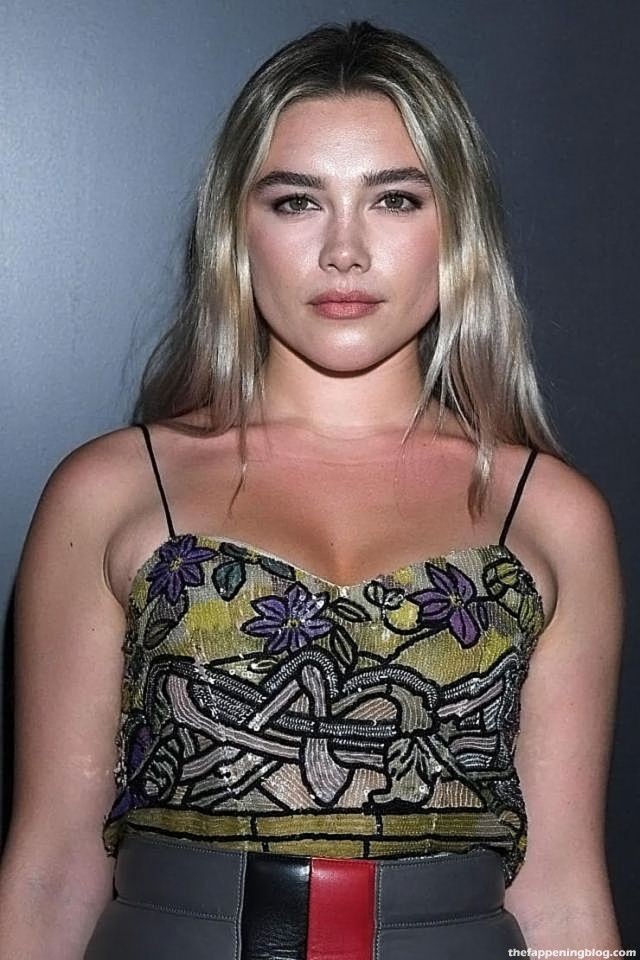 0617040802096_196_Florence-Pugh-sexy-hot-nude-naked-33-thefappeningblog.com1_.jpg
