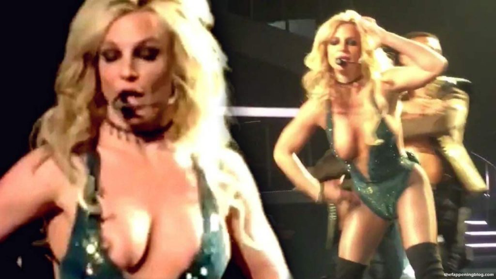 Britney Spears Nude &amp; Sexy Collection (156 Photos + Videos)