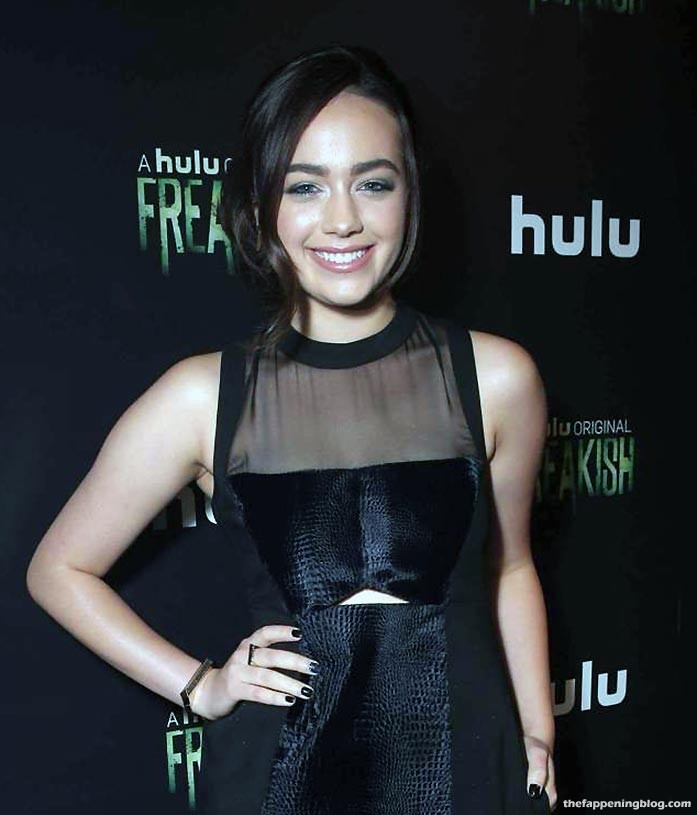 Mary mouser topless