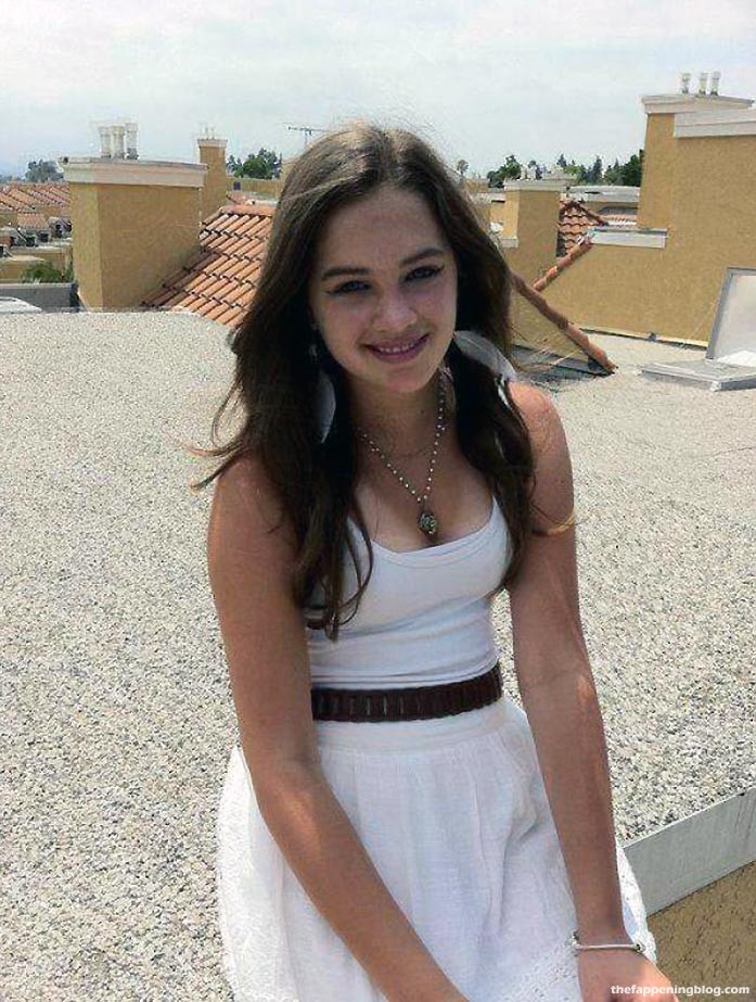 Mary mouser fappening
