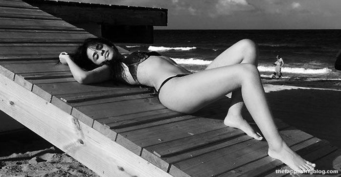 0625224703372_289_Camila-Cabello-hot-ass-tits-pussy-naked-porn-bikini-feet-58-thefappeningblog.com-11.jpg