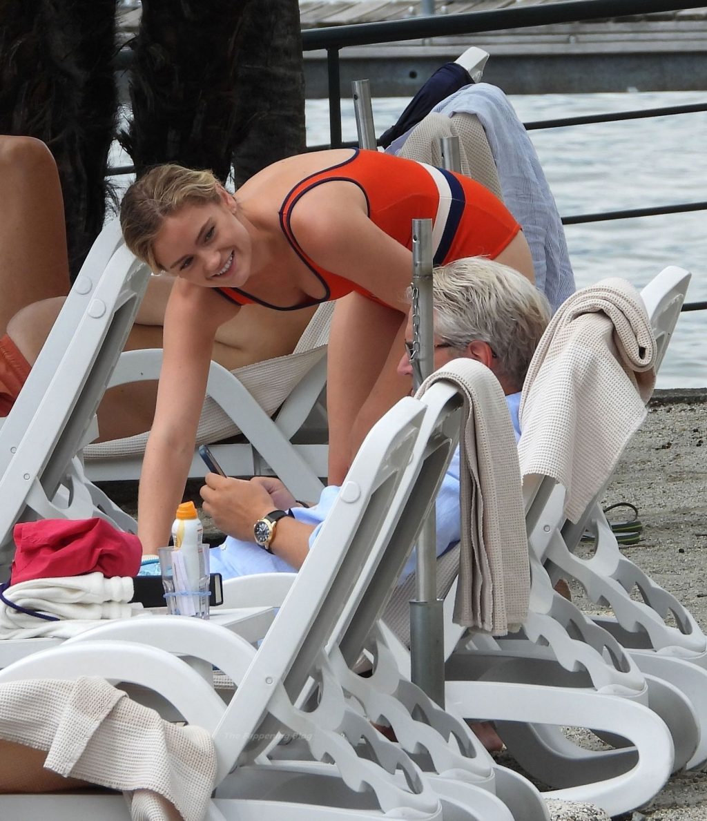 Alicia Agneson Flashes Her Nude Tits in Lake Como (59 Photos) [Updated]