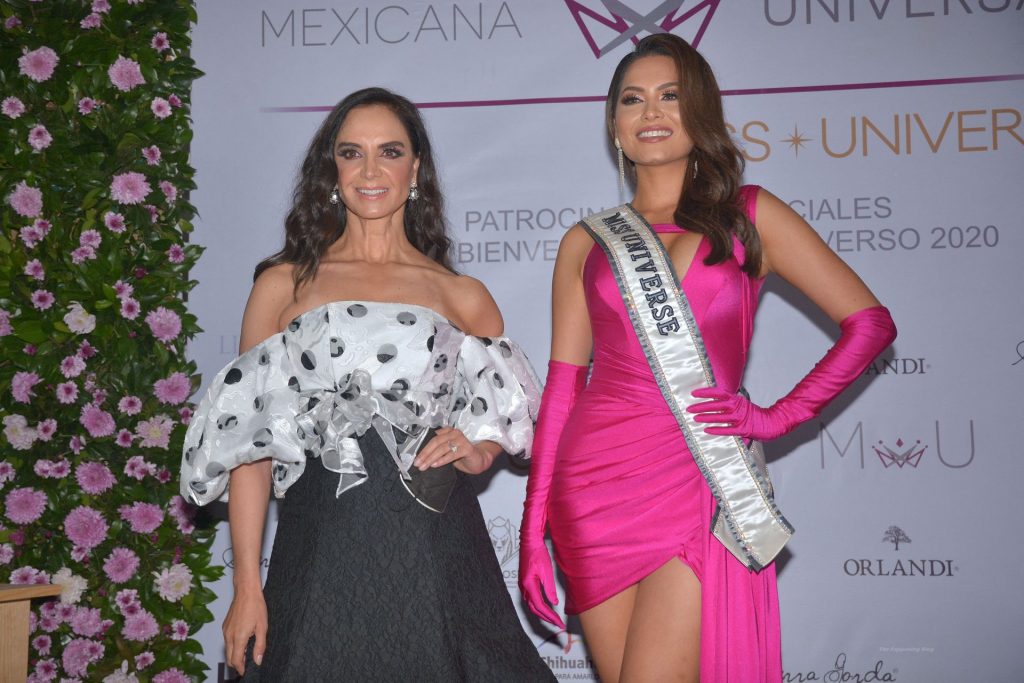 Gala To Honor Mexican Miss Universe Andrea Meza (32 Photos)