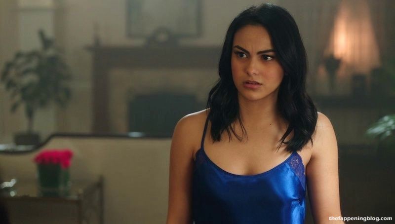 Camila-Mendes-Nude-Sexy-77-thefappeningblog.com1_.jpg