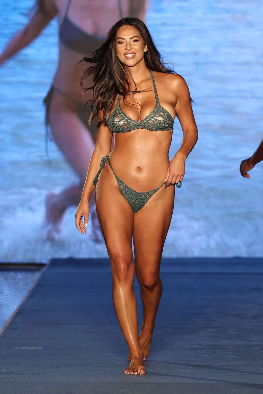 Christen Harper Shows Off Her Beautiful Body at the 2021 Sports Illustrated Swimsuit Runway Show (54 Photos)
