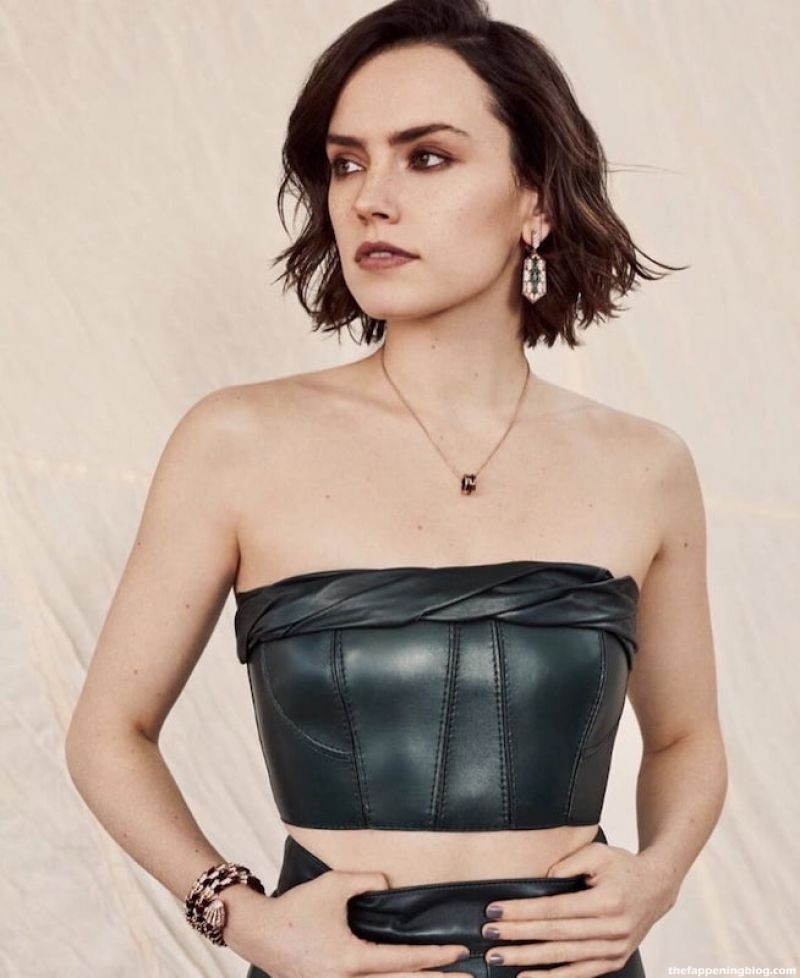 Daisy-Ridley-Nude-Sexy-Collection-8-thefappeningblog.com1_.jpg