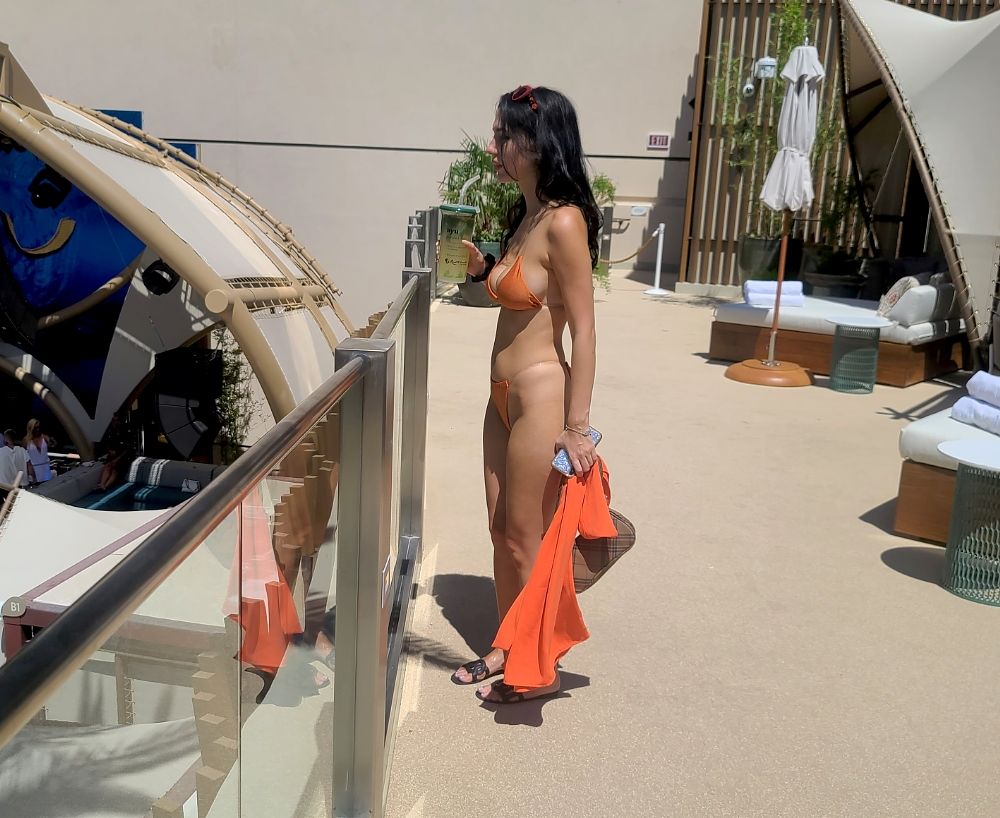 Iva Kovacevic Shows Off Her Curves in a Small Orange Bikini (33 Photos)