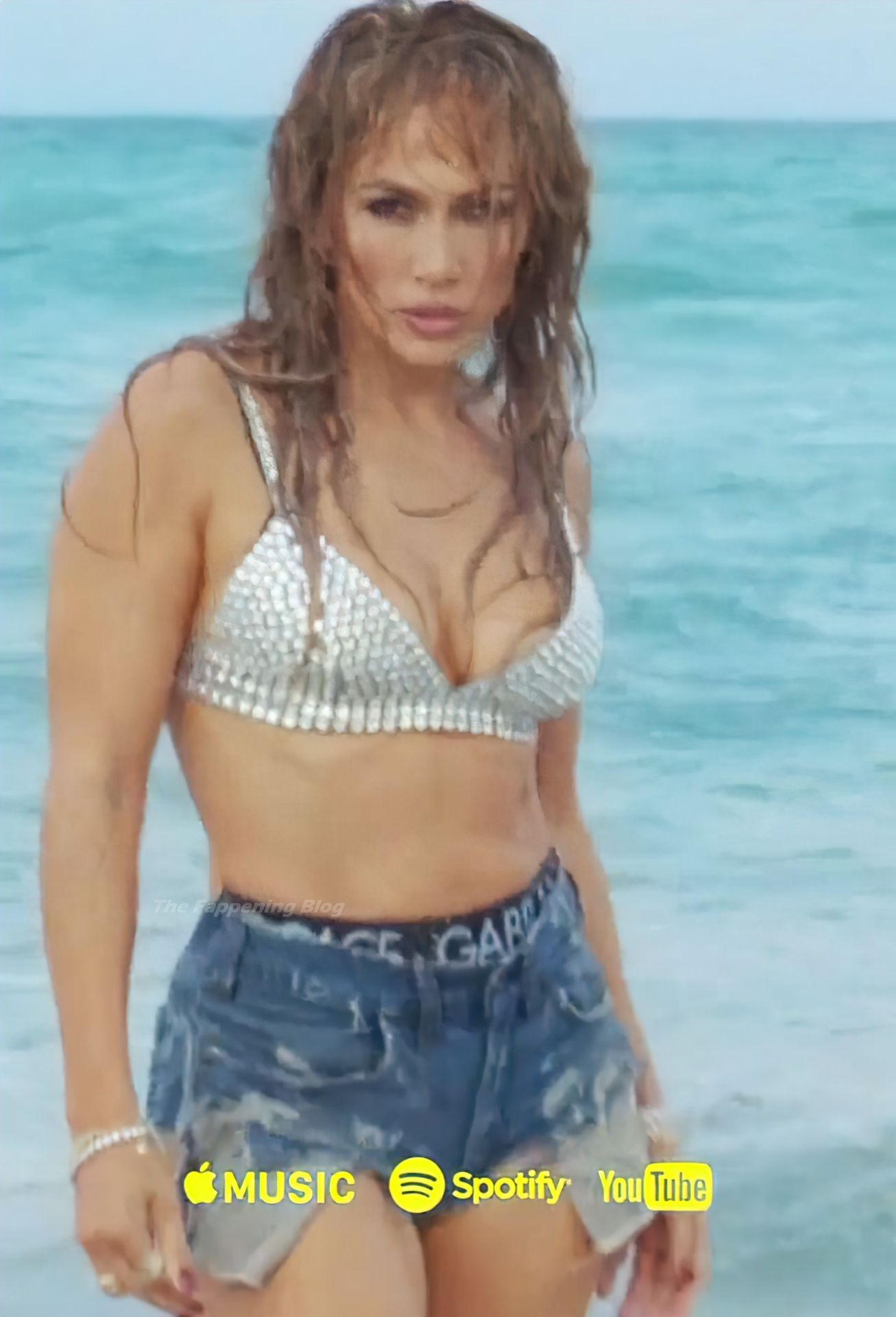 Jennifer-Lopez-Sexy-1thefappeningblog.com_.jpg