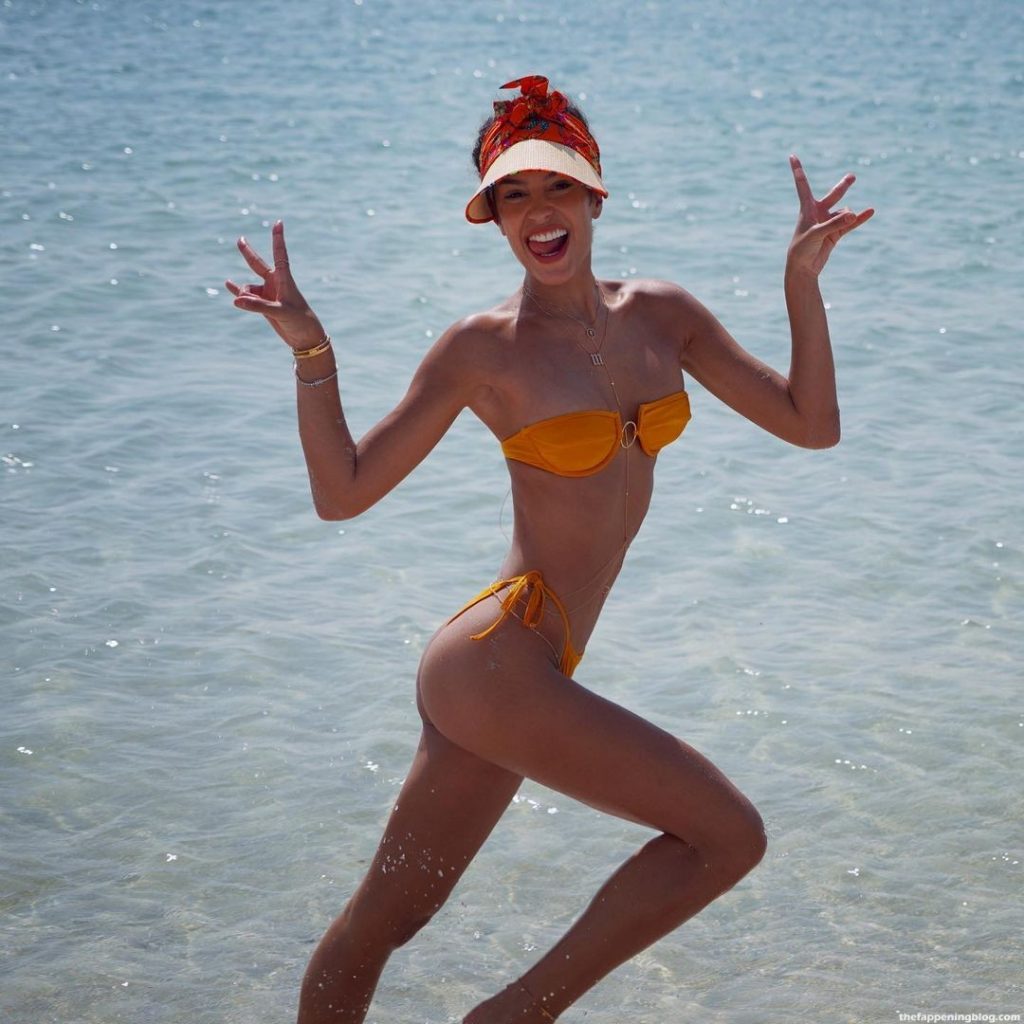 Jessica Aidi (Verratti) Nude &amp; Sexy Collection (36 Photos)