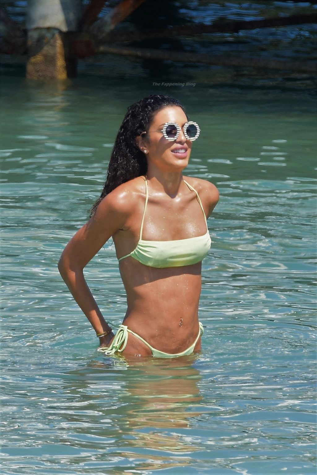 Jessica Aidi Verratti Shows Off Her Slender Figure in a Green Bikini in Saint-Tropez (56 Photos)