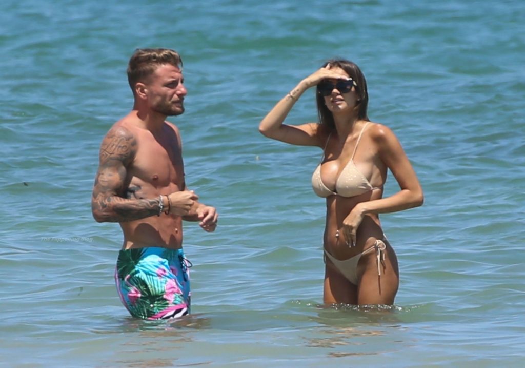 Ciro Immobile &amp; Lorenzo Insigne hit the Beach with Jessica Melena &amp; Genoveffa Darone (29 Photos)