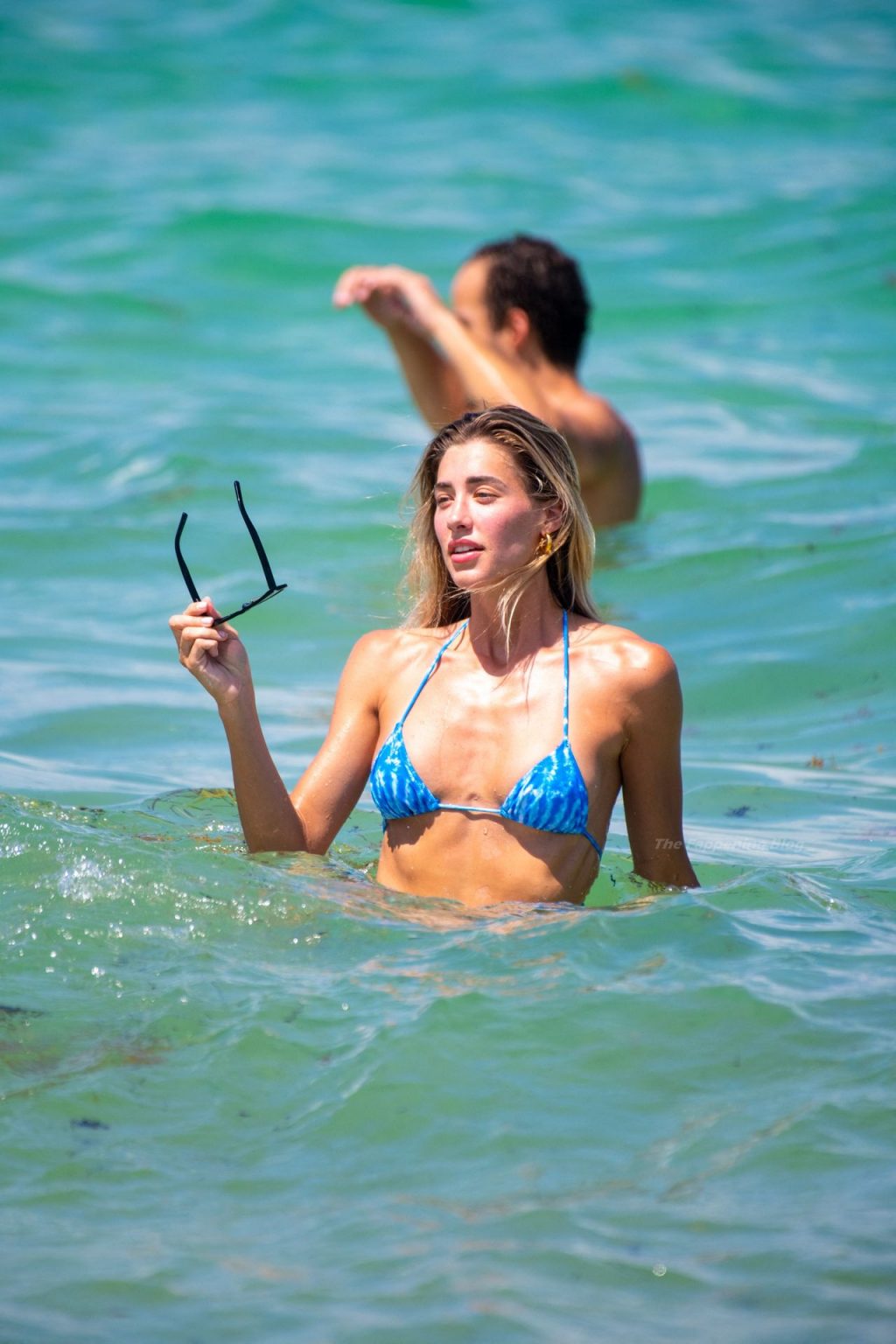 Jessica Michel Serfaty is Seen in Miami Beach (56 Photos)