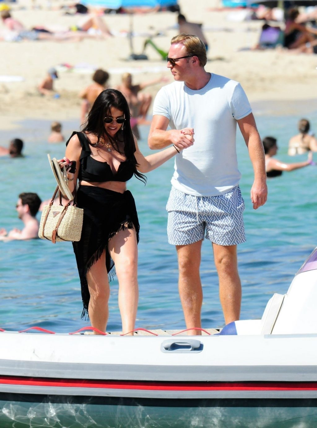 Jessica Wright is Seen With Her William Lee-Kemp Out on Their Holiday in Palma De Mallorca (42 Photos)