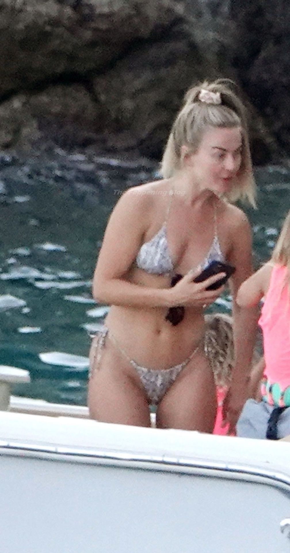 Julianne Hough Takes in the Hot Italian Sunshine On Her Holiday on the Amalfi Coast (35 Photos)