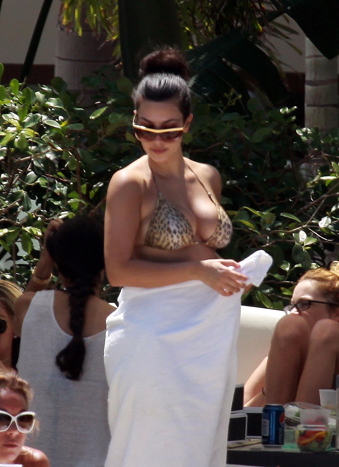 Kim-Kardashian-Nude-Sexy-1-thefappeningblog.com_.jpg