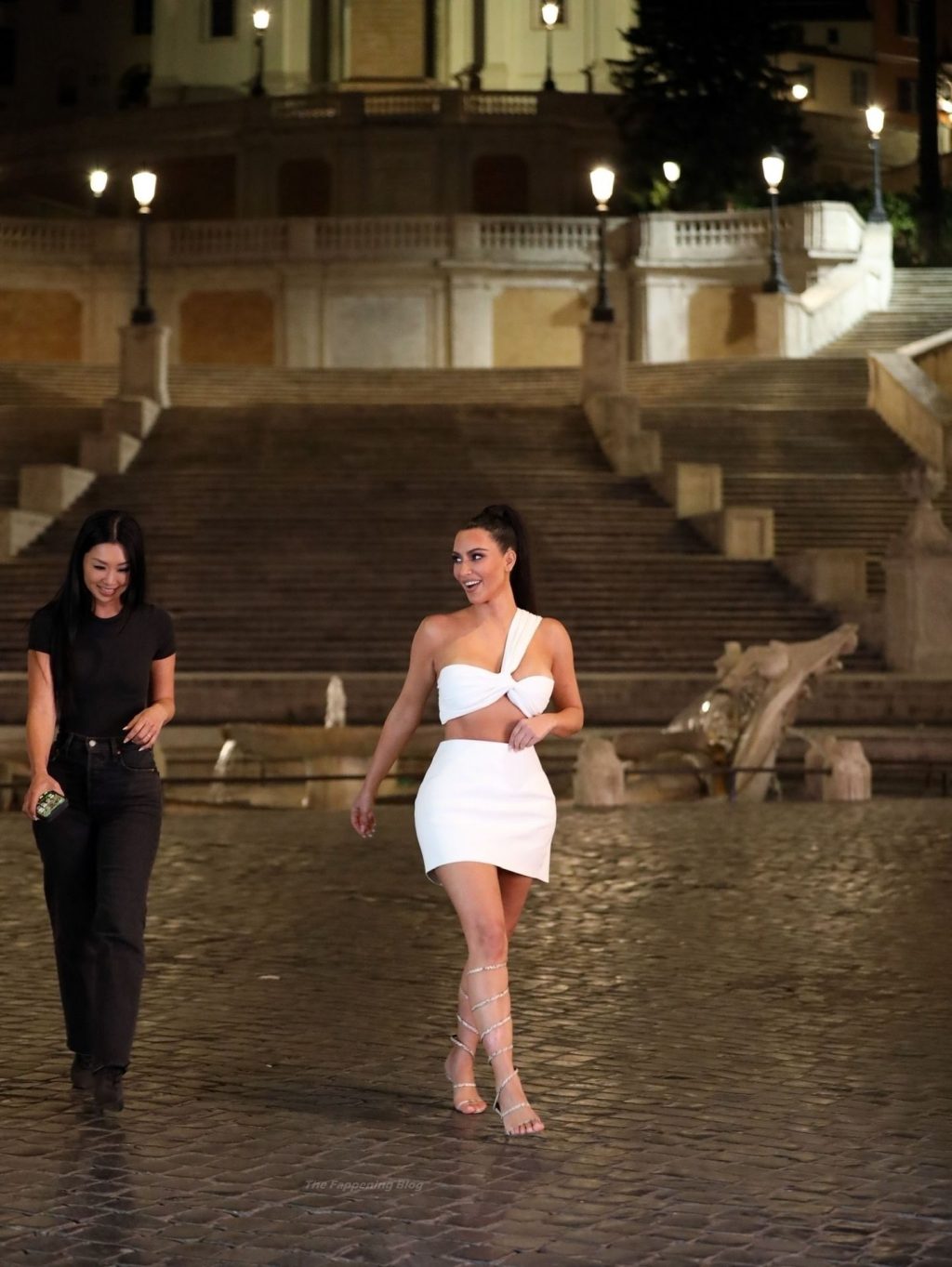 Kim Kardashian Stops By the Famous Spanish Steps to Take Pics in Rome (25 Photos)