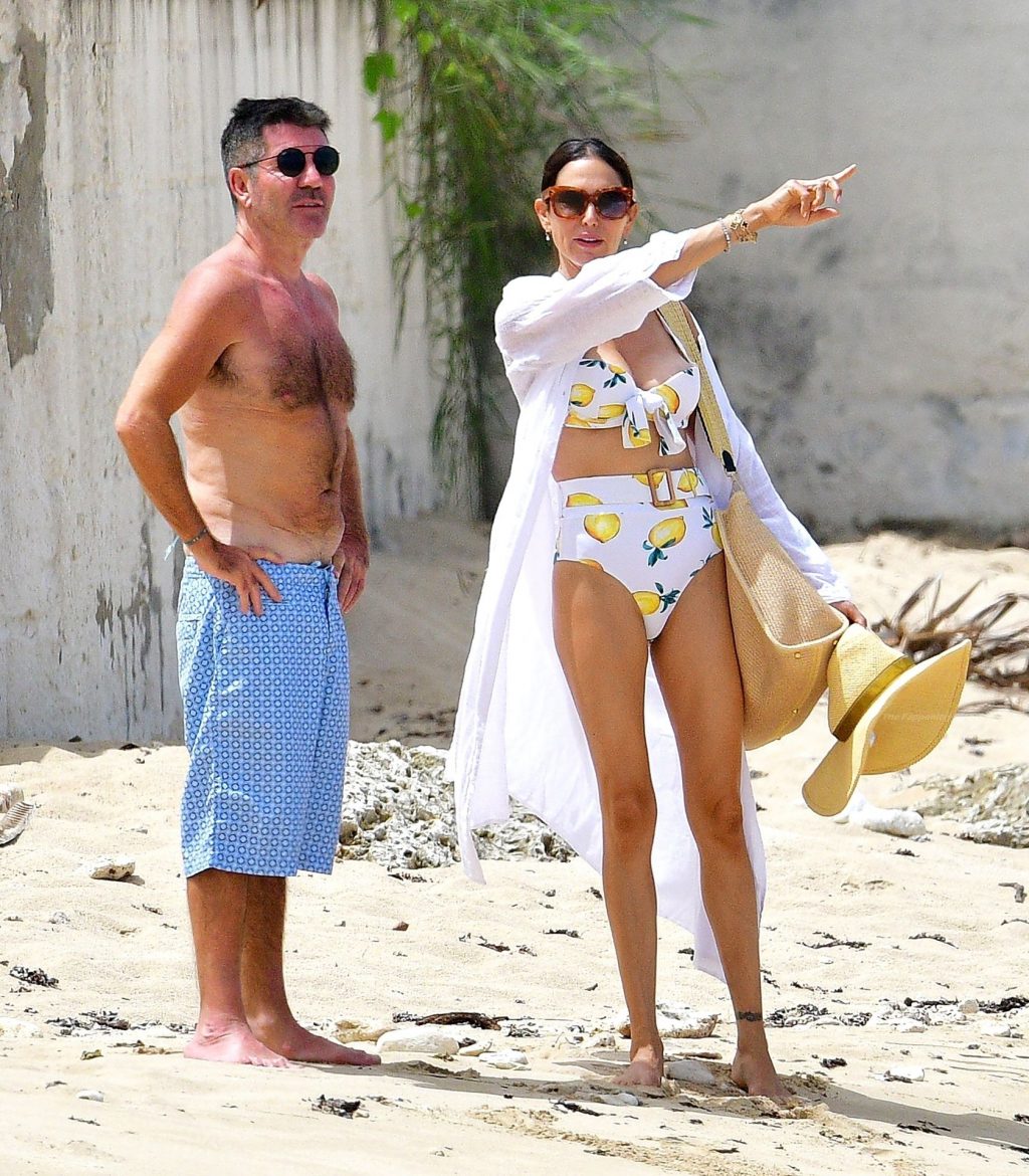 Simon Cowell &amp; Lauren Silverman Enjoy a Relaxing Day on the Beach in Barbados (46 Photos)