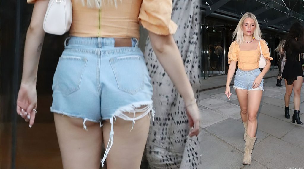 Lottie Moss Rocks Cheeky Denim Short Shorts in London (27 Photos)