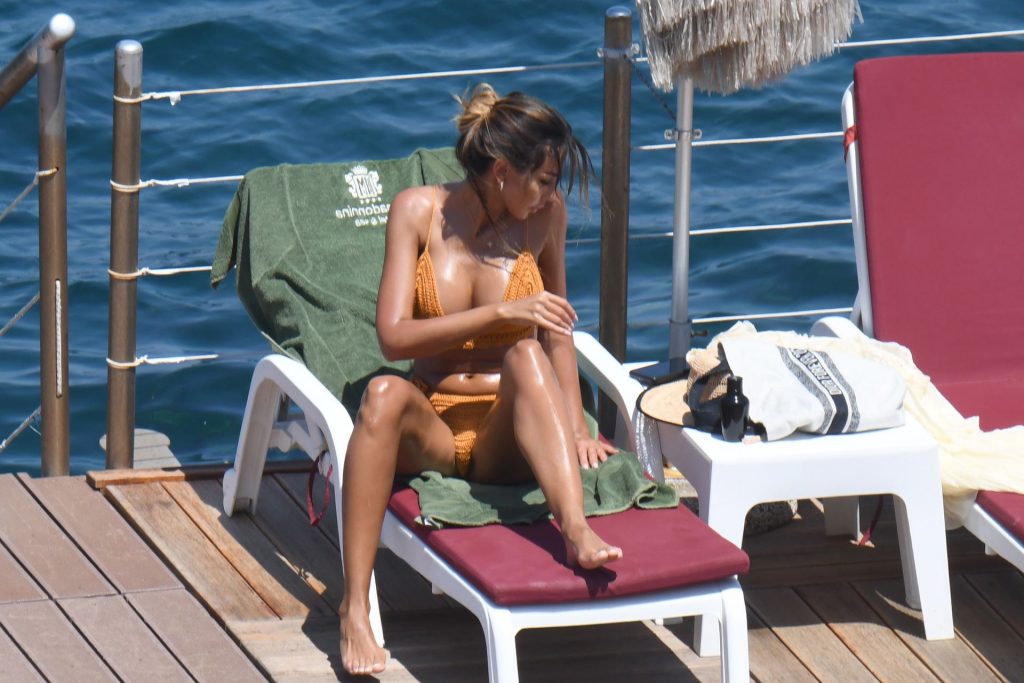 Madalina Ghenea Shows Off Her Curves in Bikinis (53 Photos)