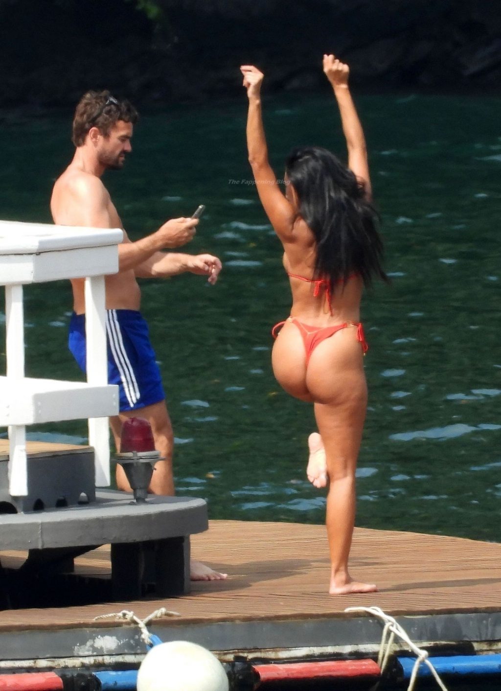 Nicole Scherzinger Gets the Temperatures Soaring on Holiday in Lake Como (48 Photos)