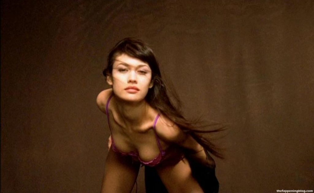 Olga Kurylenko NUDE &amp; Sexy (154 Photos + Sex Video Scenes)
