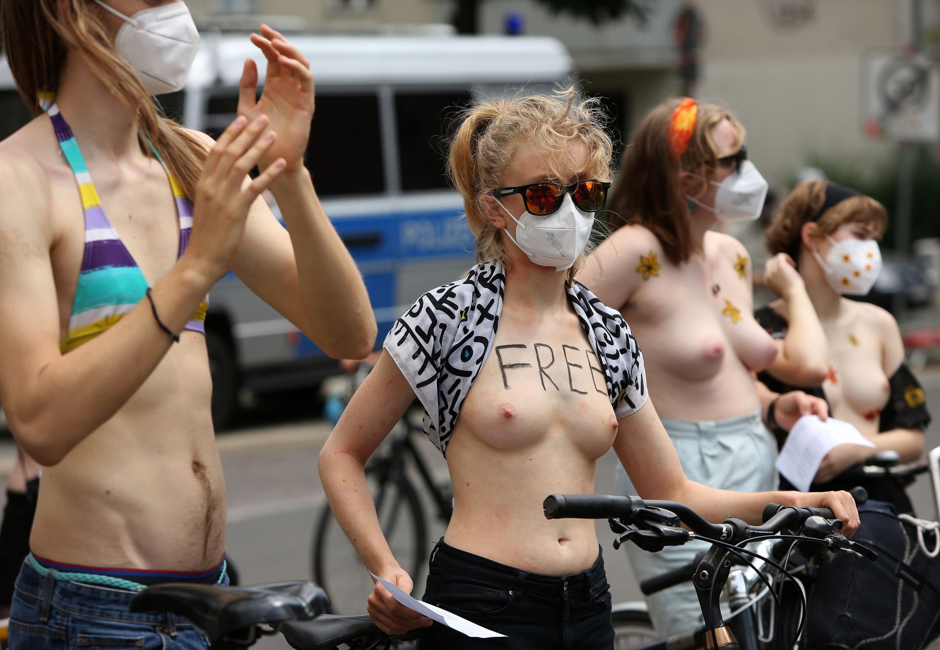 Topless-Protest-The-Fappening-Blog-20.jpg