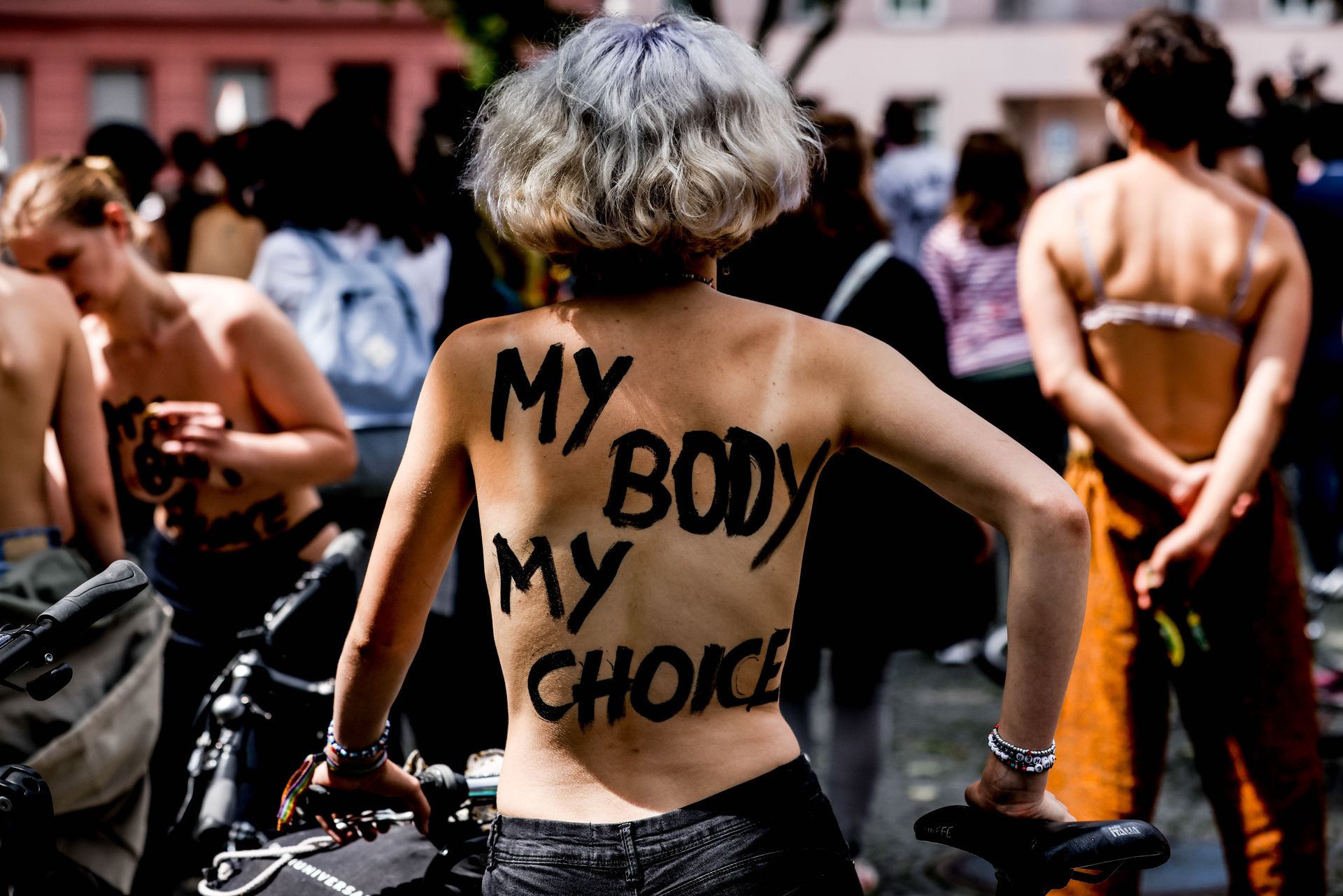 Topless-Protest-The-Fappening-Blog-36.jpg