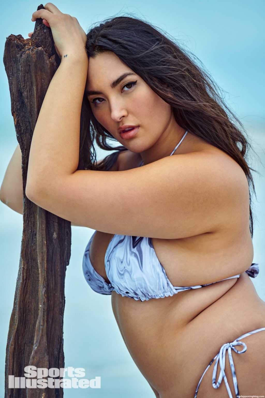 Yumi Nu Sexy – Sports Illustrated Swimsuit 2021 (46 Photos)
