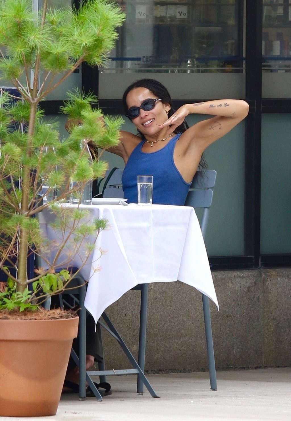 Zoe Kravitz Goes Bra-Free For Lunch in NYC (16 Photos)