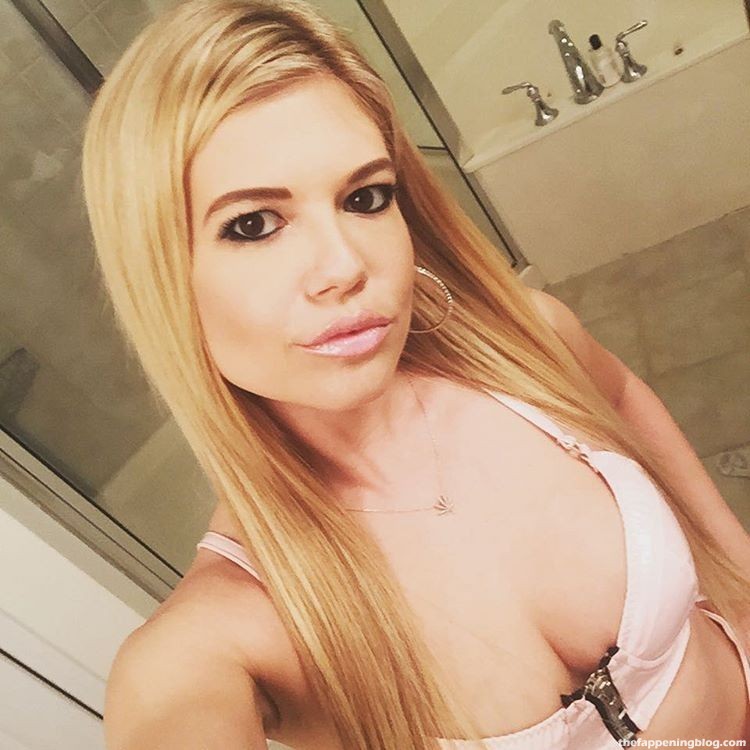 Chanel West Coast Nude &amp; Sexy Collection – Part 2 (159 Photos + Video)