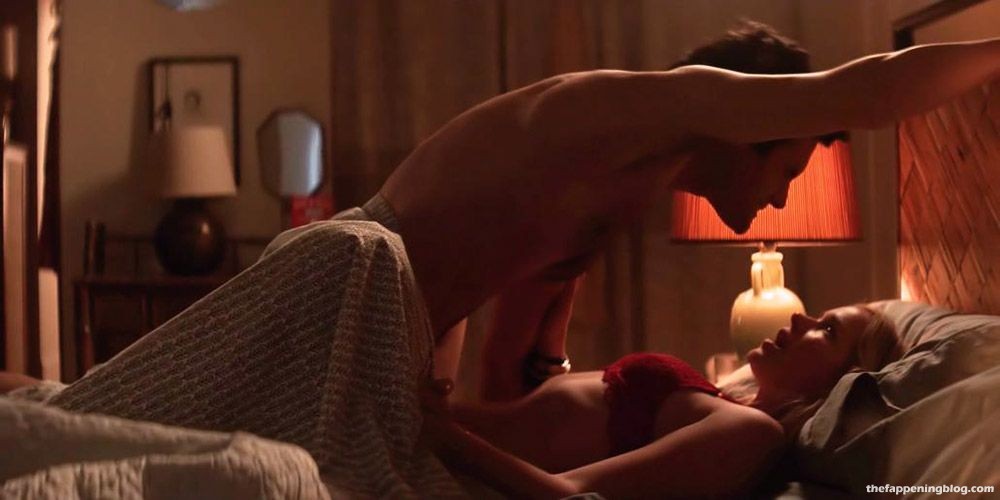 Elizabeth Lail nude & sex scenes from 'You' .