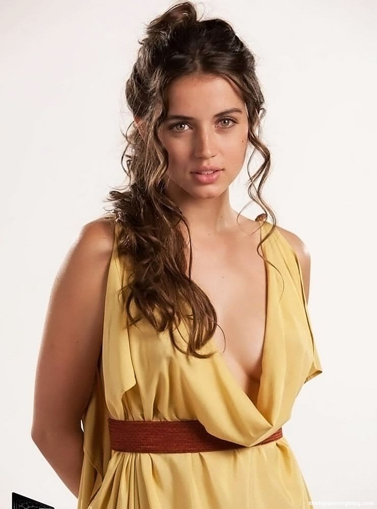 Ana de Armas Nude And Sexy Collection (150 Photos + Possible LEAKED Porn Video &amp; Topless Sex Scenes) [Updated]