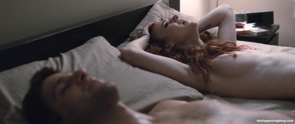0720021609776_07_Rose-Leslie-exposed-in-sex-scene-from-Sticky-Notes-2-thefappeningblog.com1_.jpg