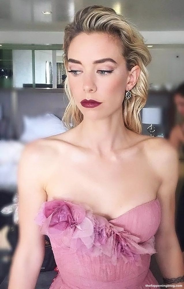 Vanessa Kirby Nude Photos