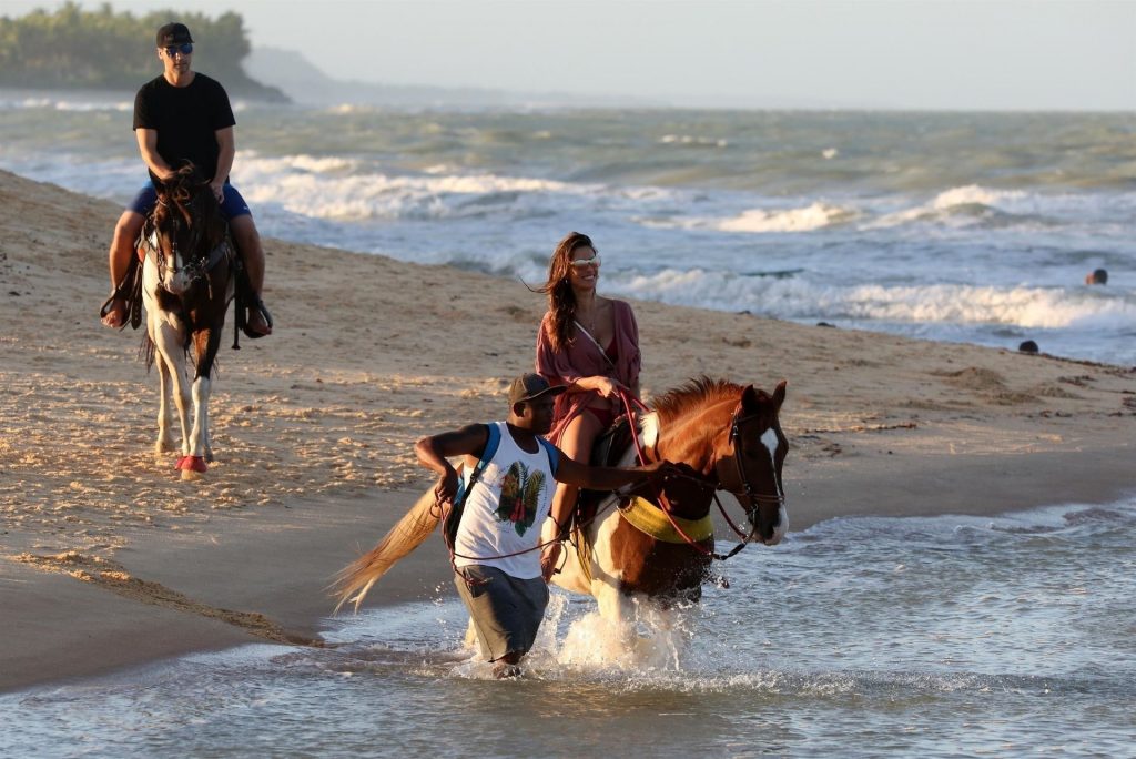 Alessandra Ambrosio and Her Boyfriend Go Horseback Riding on the Beach in Brazil (92 Photos)