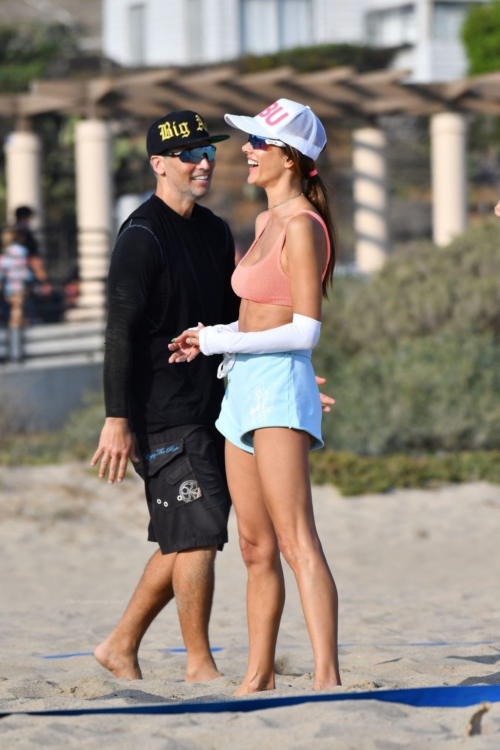 Alessandra Ambrosio Enjoys a Game with Friends on the Beach in Santa Monica (69 Photos)
