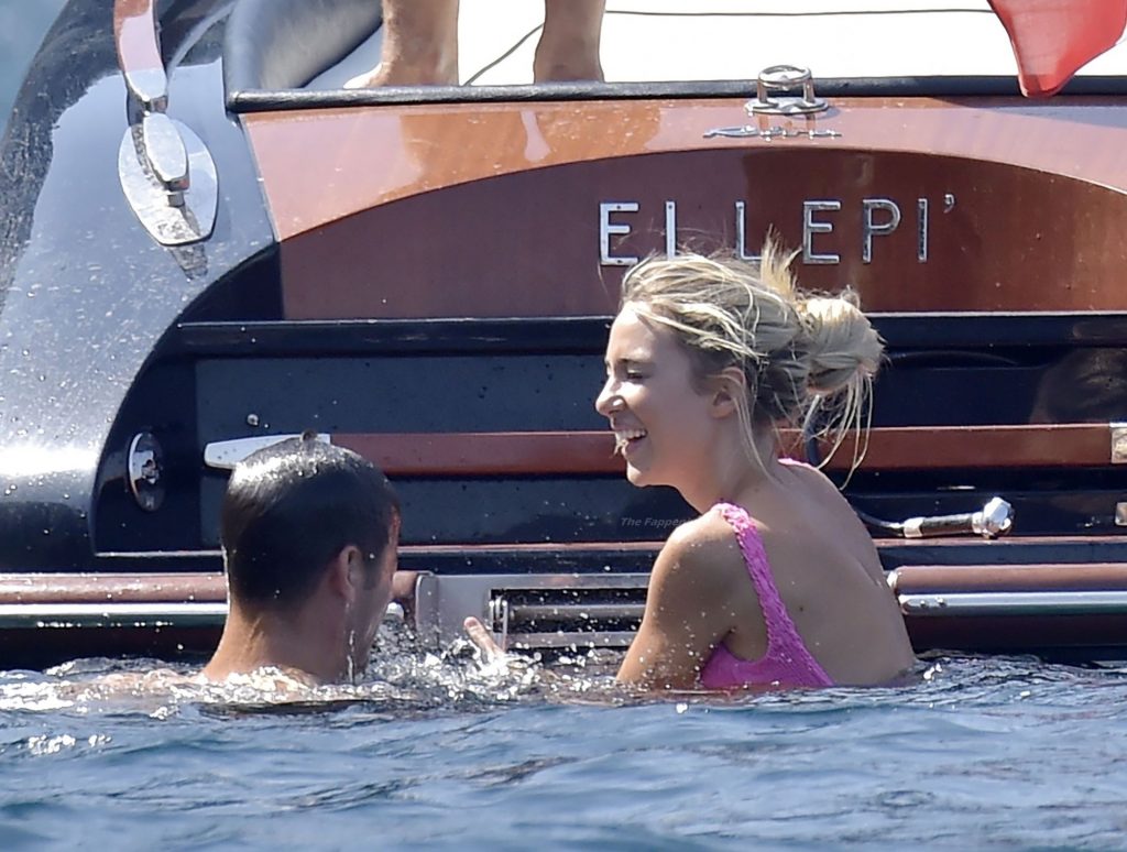 Alice Campello &amp; Alvaro Morata Enjoy Their Romantic Sunshine Break in Portofino (53 Photos)