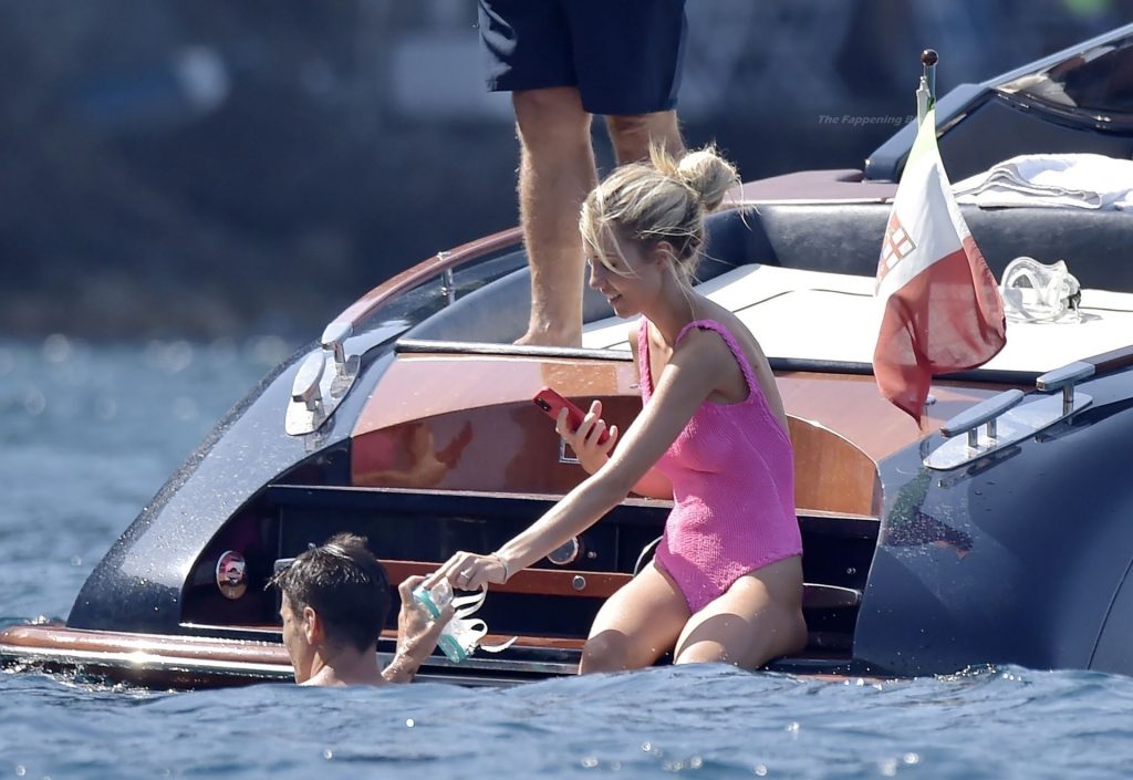 Alice Campello &amp; Alvaro Morata Enjoy Their Romantic Sunshine Break in Portofino (53 Photos)