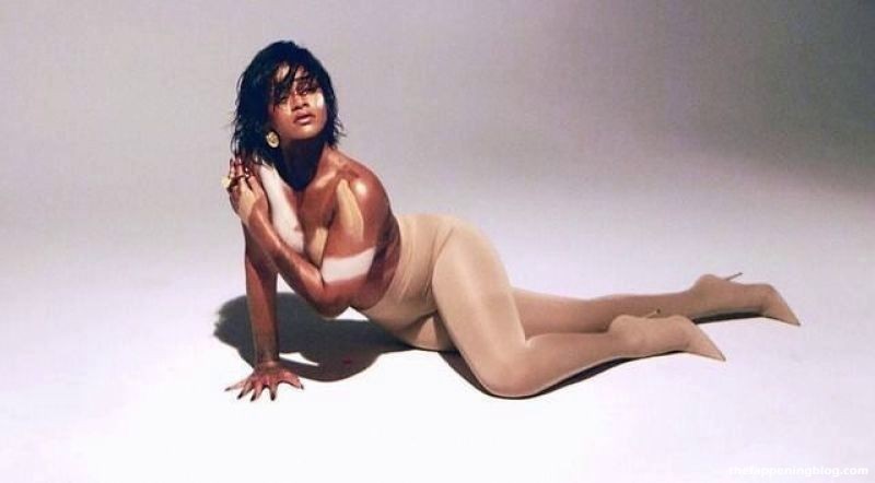 Alisha Boe Nude &amp; Sexy Collection (36 Photos)