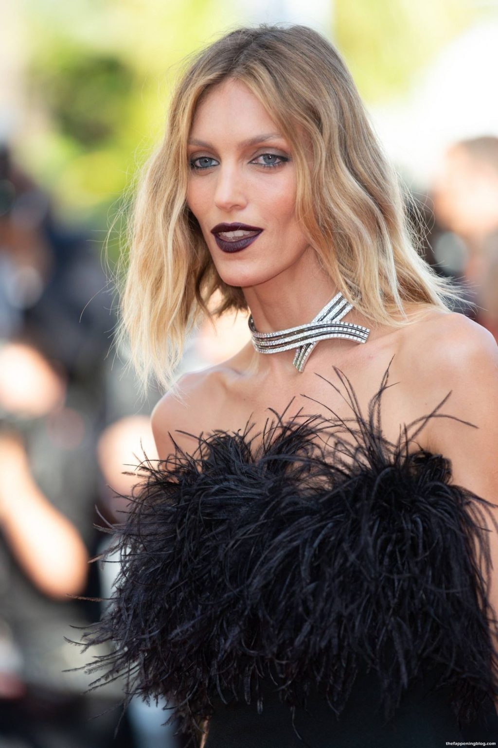 Anja Rubik Flaunts Her Legs in a Sexy Black Dress on The Red Carpet in Cannes (98 Photos)