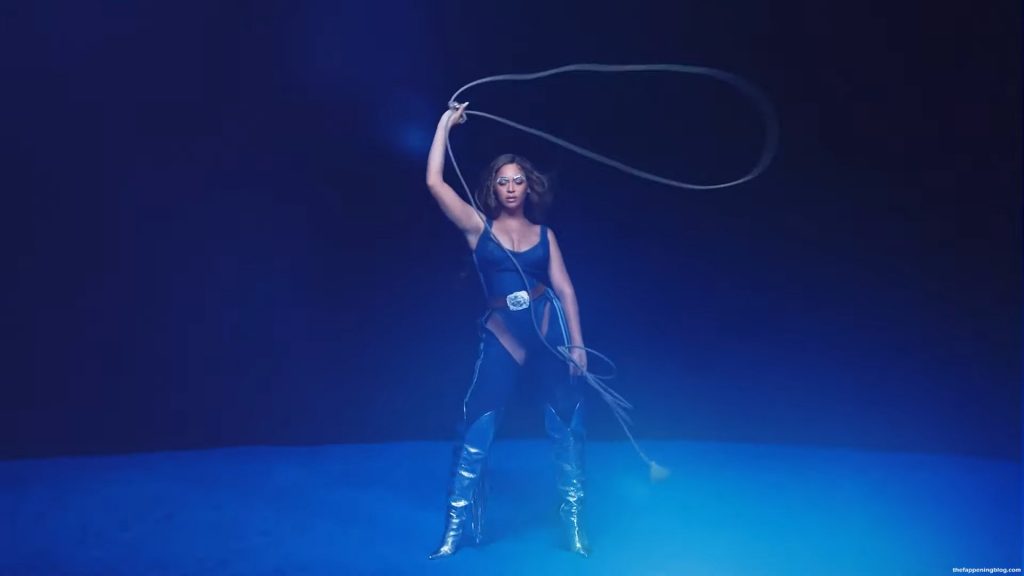 Beyonce Sexy – Adidas x Ivy Park (17 Pics + Video)