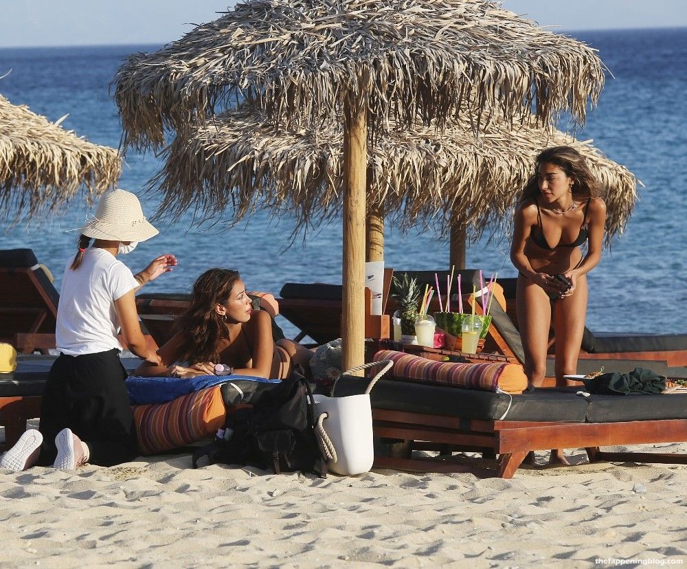 Chantel Jeffries Shows Off Her Enviable Bikini Body in Mykonos (20 Photos)