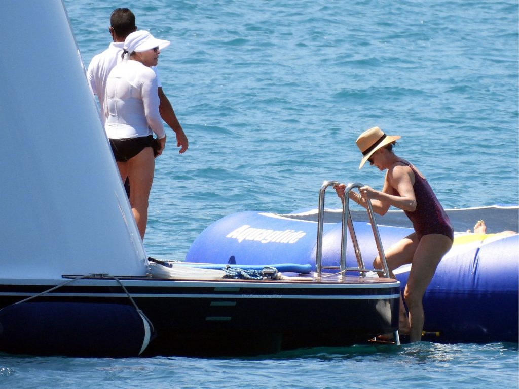 Charlize Theron is Seen Having Fun in Greece (26 Photos)