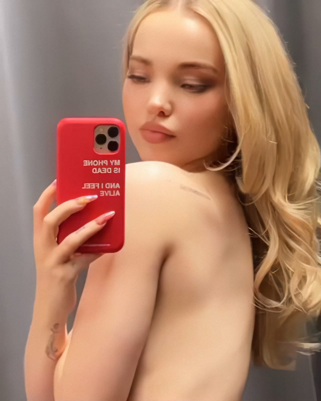 Dove Cameron Topless (6 Photos + Video) [Updated]