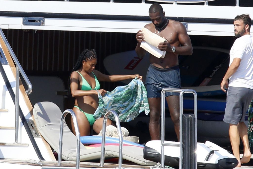 Gabrielle Union &amp; Dwyane Wade Pack on the PDA on a Yacht in Sardinia (61 Photos)