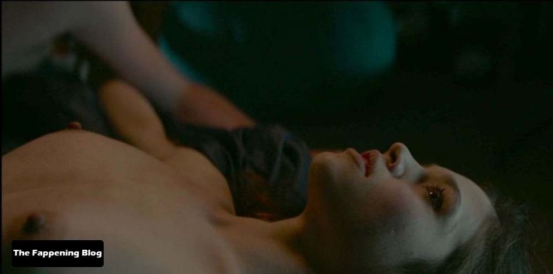 India Eisley Nude &amp; Sexy Collection (54 Photos + Sex Video Scenes) [Updated]