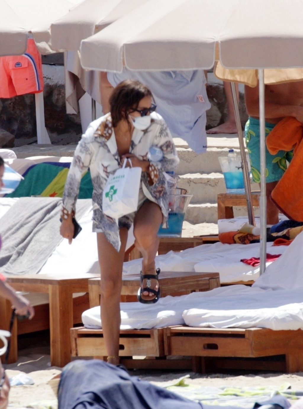 Irina Shayk is Seen with Riccardo Tisci and Friends in Ibiza (84 Photos)