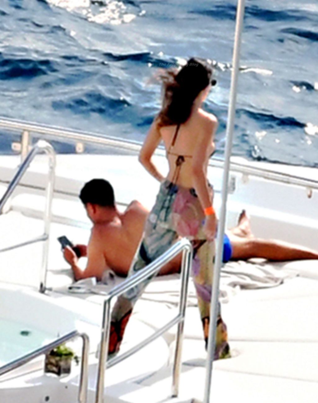 Kendall Jenner Packs on the PDA with Boyfriend Devin Booker in Salerno (116 Photos)